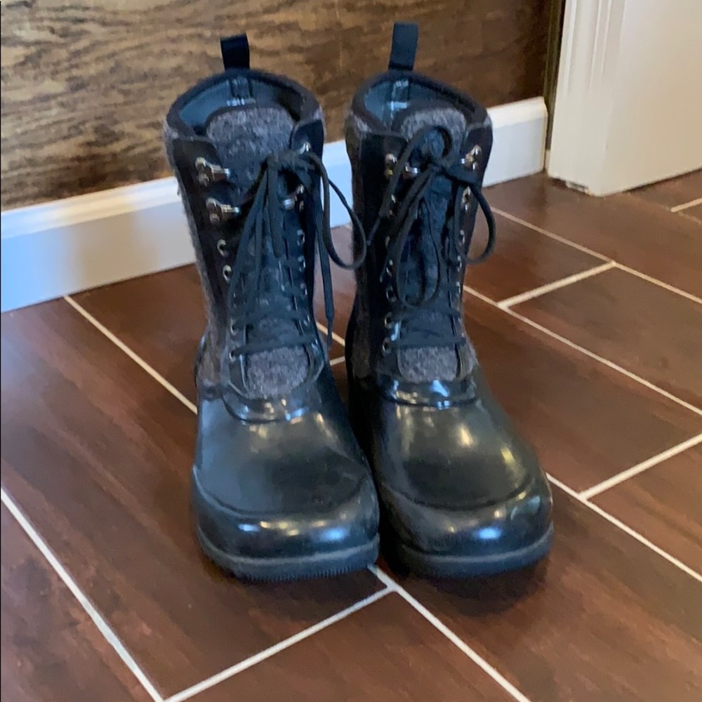 Women’s Bogs